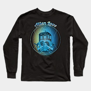 ALIEN LOVE Long Sleeve T-Shirt